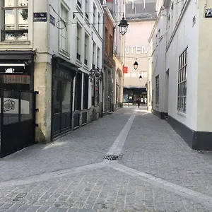 Hyper Centre Au Calme Lille