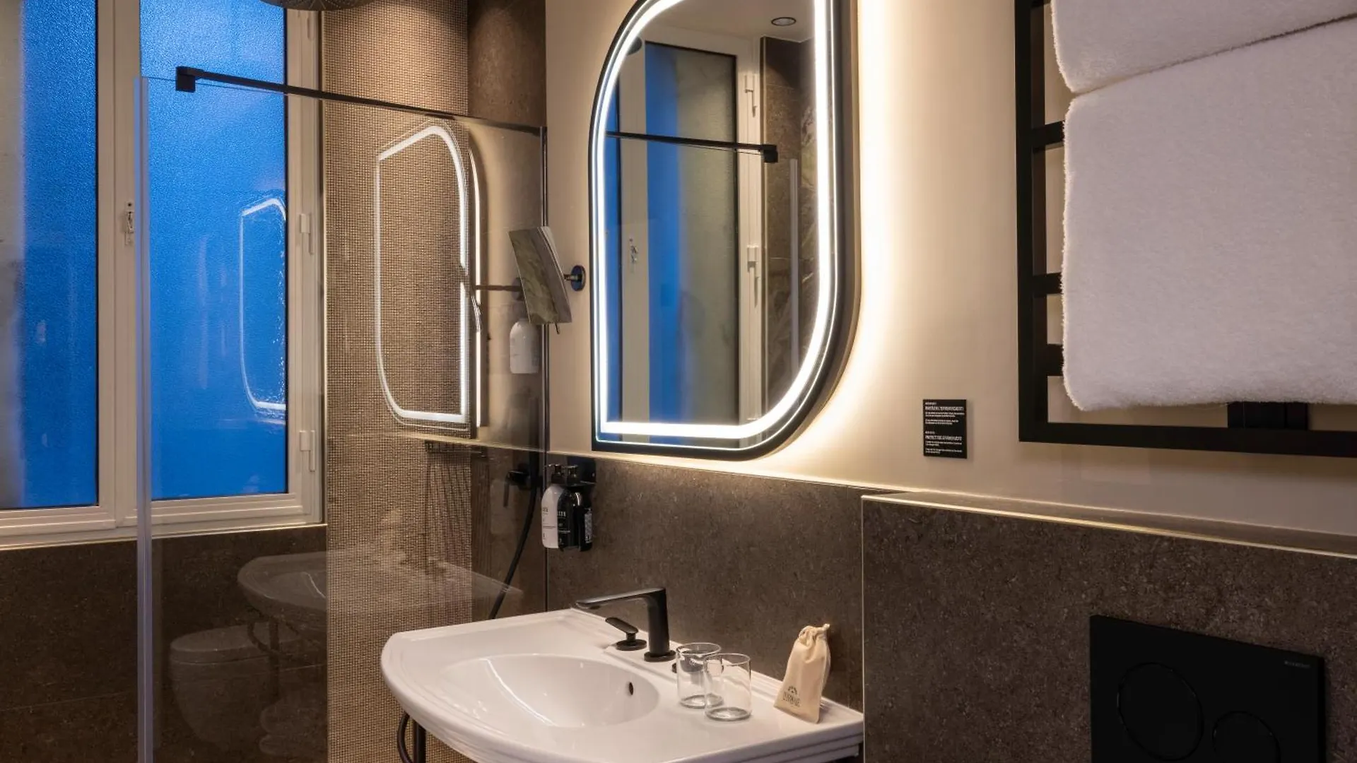 Hotel L'Ormaie & Spa 파리